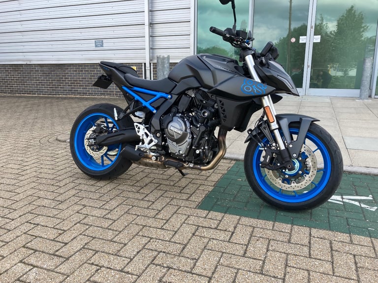 Suzuki, GSX-8S 2024, 776 (cc) 74 plate