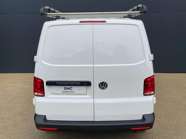 VOLKSWAGEN TRANSPORTER 2.0 TDI T28 Startline FWD LWB Euro 6 (s/s) 5dr 2021