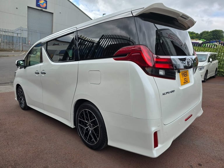 2016 Toyota Alphard 2.5  Petrol Automatic