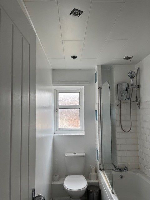 Beautifully Furnished 2 bedroom flat, close to transport links and Roker & Seaburn beaches