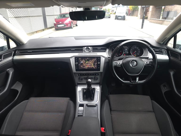 Volkswagen, PASSAT, Estate, 2018, Manual, 1598 (cc), 5 doors