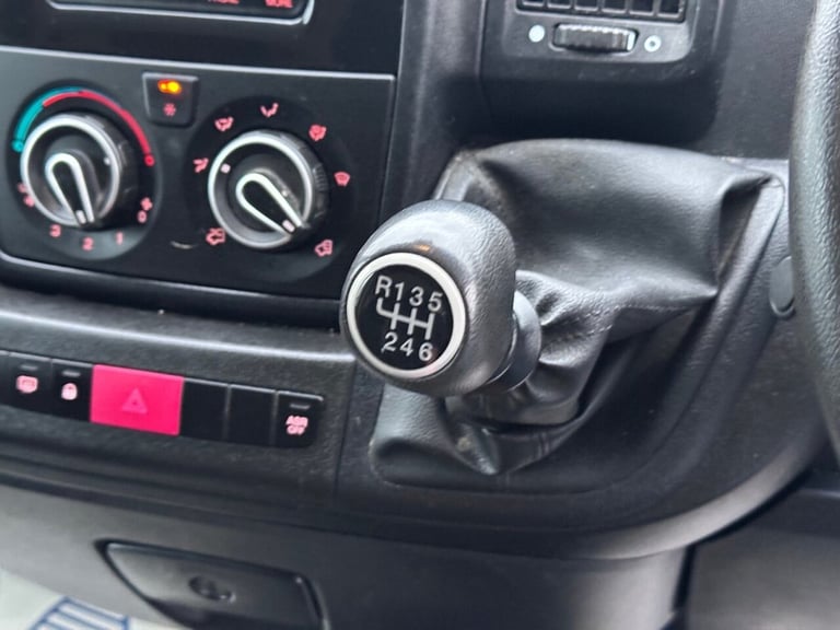 2022 Peugeot Boxer 2.2 BlueHDi 335 Professional Panel Van 5dr Diesel Manual L3 H2 Euro 6 (s/s) PA...