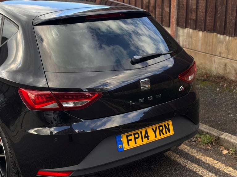 2014 SEAT Leon 2.0 TDI 184 FR 5dr [Technology Pack] HATCHBACK DIESEL Manual