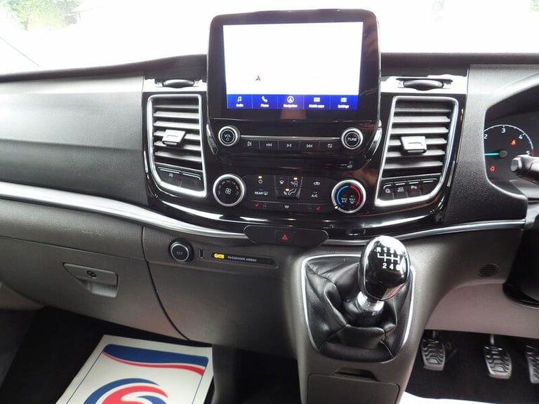 2021 Ford Tourneo Custom 2.0 EcoBlue 130ps Low Roof 8 Seater Titanium MPV DIESEL Manual