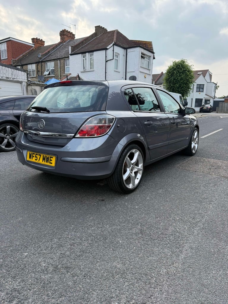 Vauxhall astra
