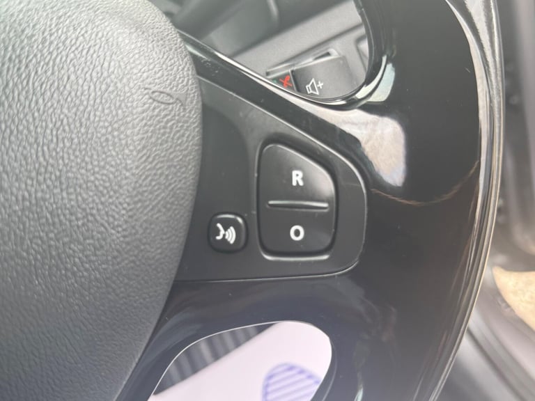 2016 Renault Clio 1.5 dCi 90 Dynamique Nav 5dr Auto HATCHBACK DIESEL Automatic