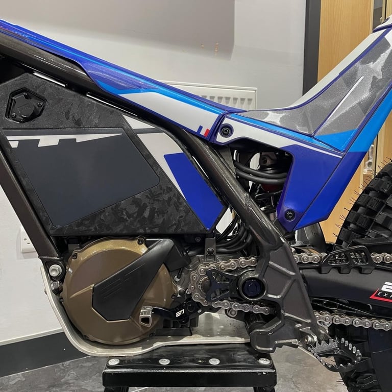 2025 EM EPURE FACTOR-E 1.8kWh **EXCELLENT CONDITION** USED TRIALS BIKE