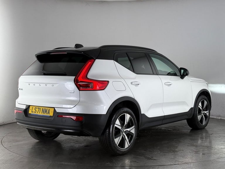 2021 Volvo XC40 1.5h T5 Twin Engine Recharge 10.7kWh R-Design Auto Euro 6 (s/s) 5dr ESTATE PETROL...