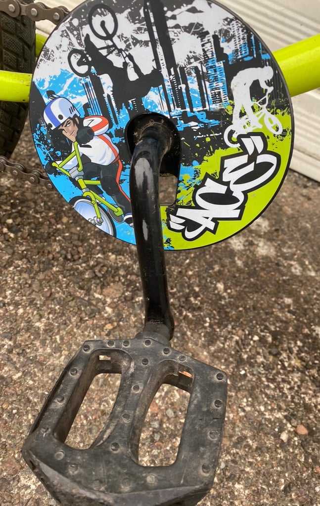 Apollo Ace 16” bmx style kids bike