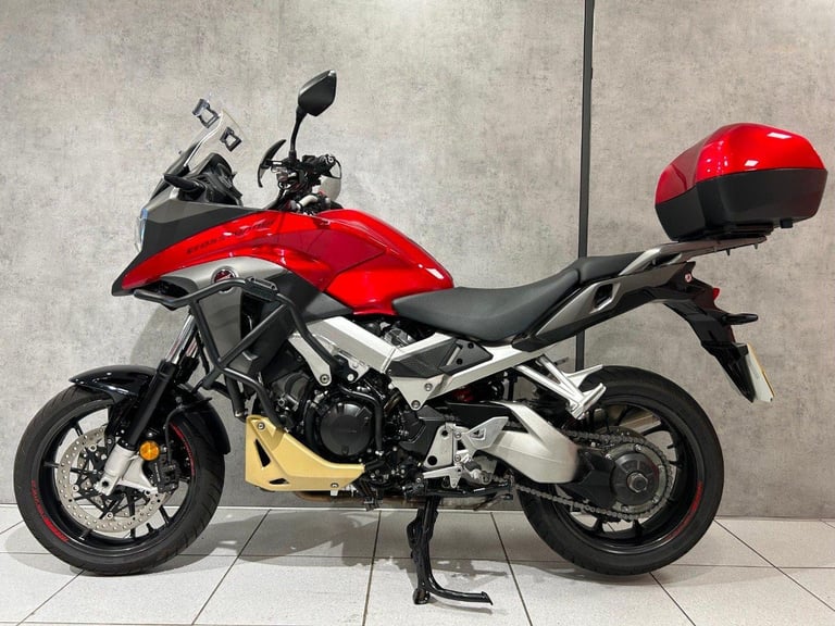 65/2015 Honda VFR800X Crossrunner - 15969 miles 