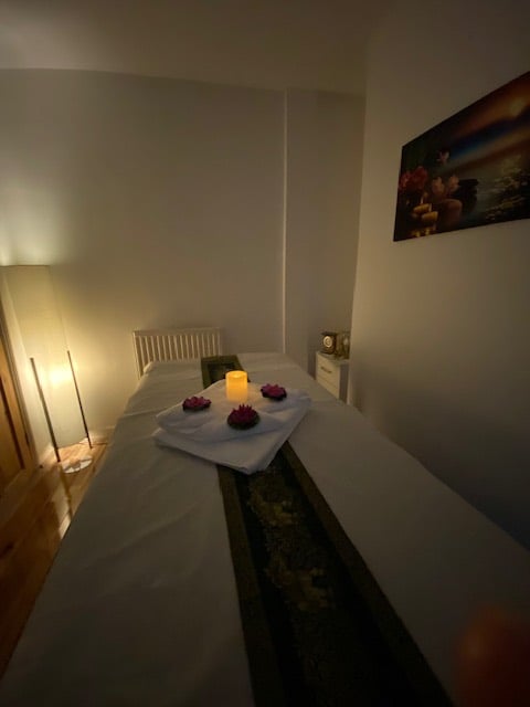 SAWASDEE THAI MASSAGE, SCARBOROUGH for a friendly & relaxing massage..