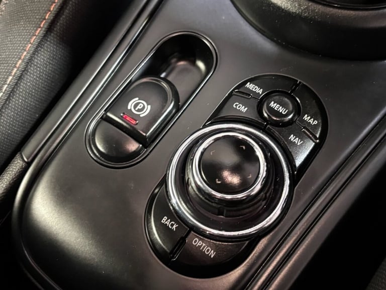 2021 21 MINI COUNTRYMAN 1.5 COOPER CLASSIC SUV 5DR PETROL MANUAL EURO 6 (S/S) (1