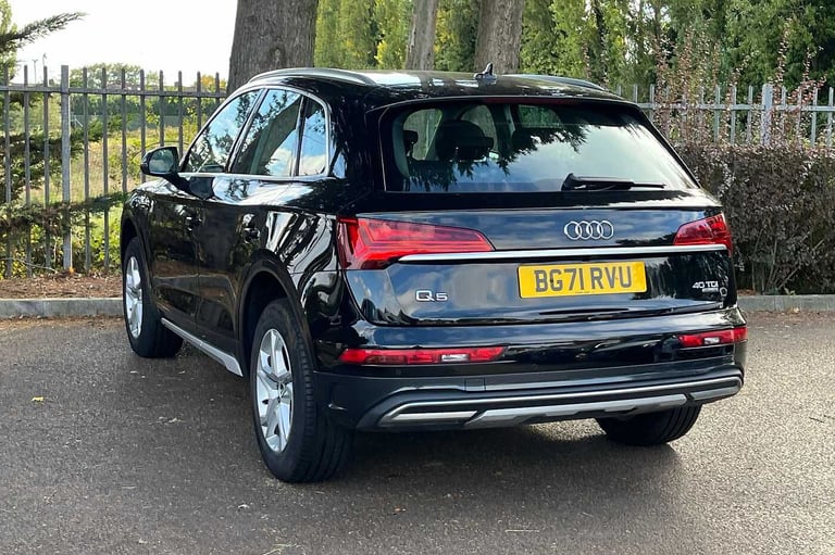 2021 Audi Q5 40 TDI Quattro Sport 5dr S Tronic SUV Diesel Automatic