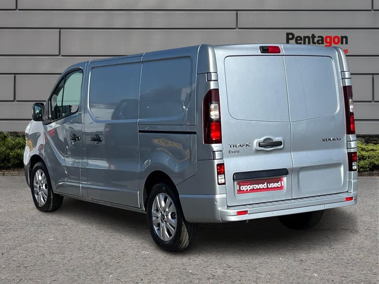  Renault Trafic Panel Van 2.0 Dci Blue 30 Extra Panel Van 5dr Diesel Manual Swb
