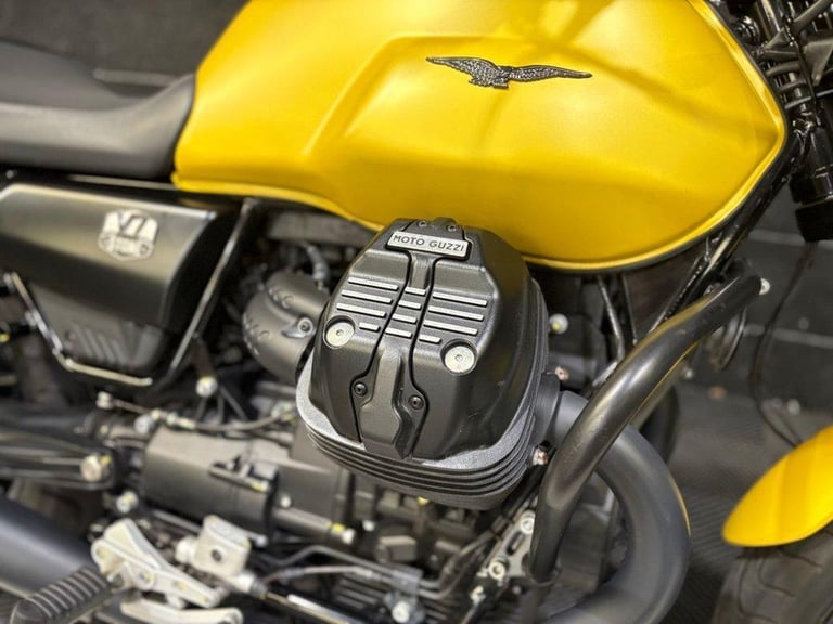 2023 23 MOTO GUZZI V7 853 IV STONE ROADSTER/RETRO PETROL MANUAL EURO 5 (65 PS)