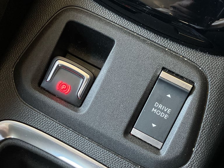 2024 Vauxhall Corsa 100kW Design 50kWh 5dr Auto Hatchback Electric Automatic