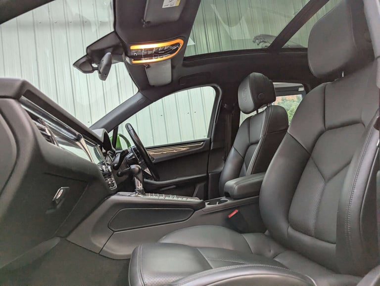 2019 Porsche Macan 3.0 Macan S Semi-Auto 4WD 5dr SUV Petrol Automatic