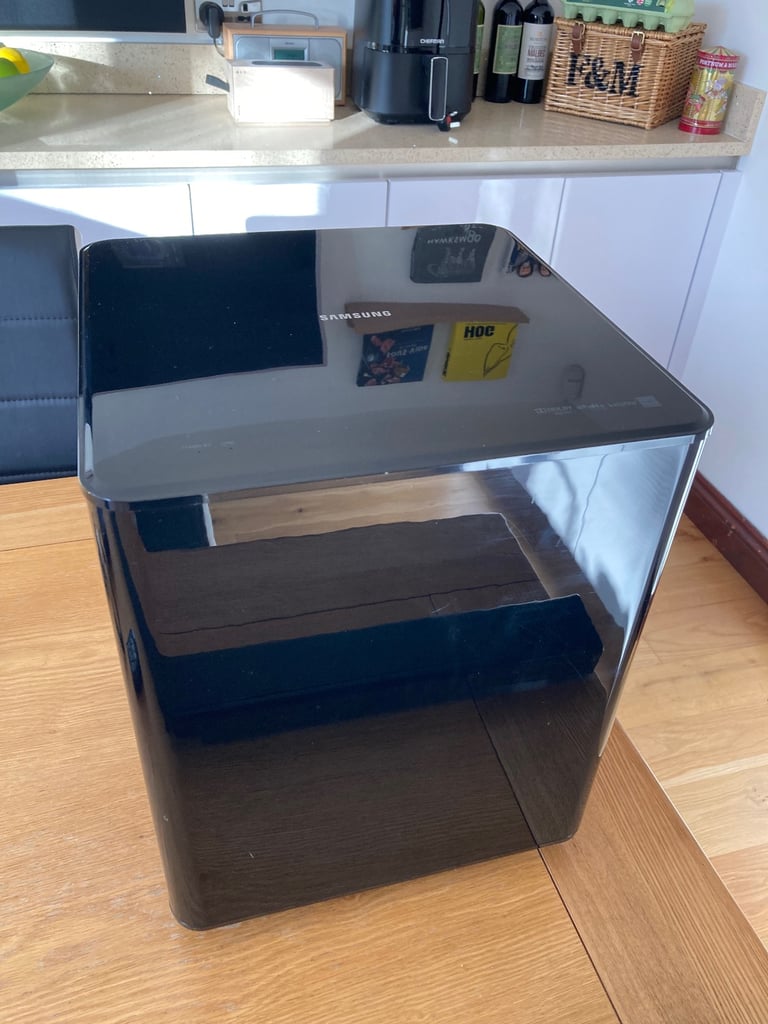 Samsung Soundbar and Sub ONLY £10