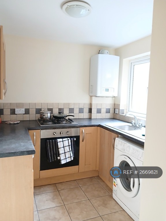 2 bedroom house in Southfield Street, Worcester, WR1 (2 bed) (#2669821)