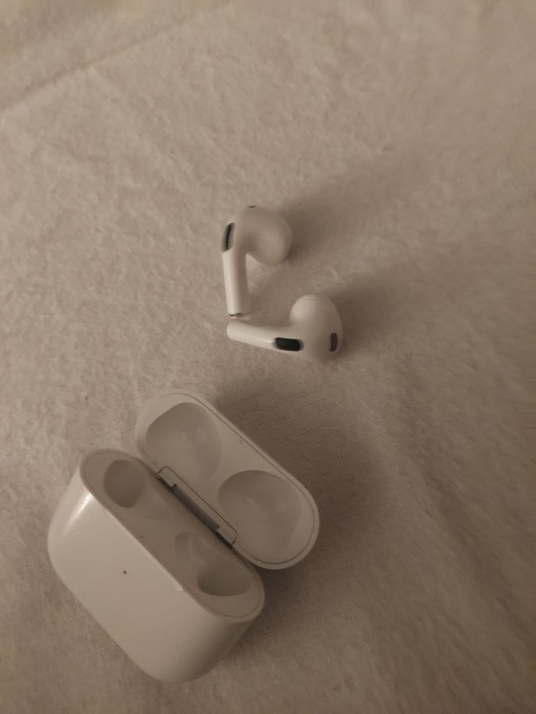 image for Genuine Apple airpods 3rd generation Comes with case and pods rrp £190 