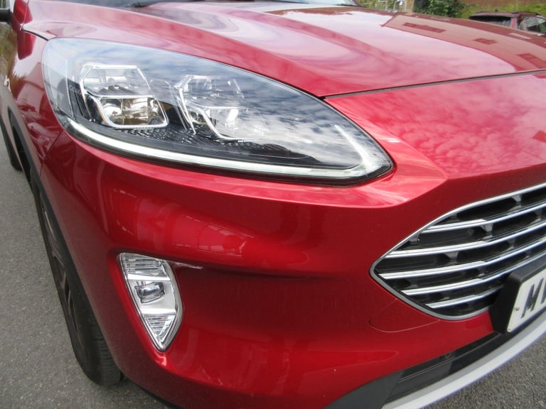 2022 Ford Kuga Kuga Titanium 5 Door 1.5L EcoBlue 120PS FWD 6 Speed Manual HATCHBACK Diesel Manual