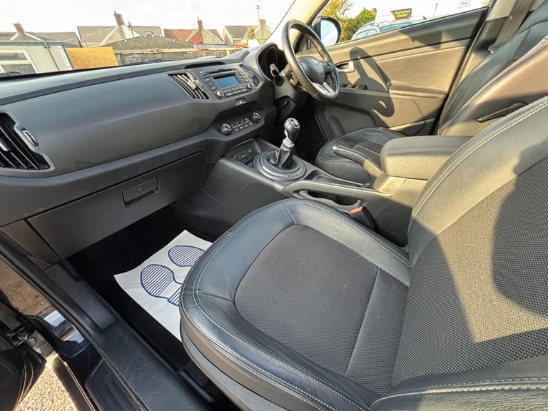 2013 Kia Sportage 1.7 CRDi ISG 2 5dr SUV Diesel Manual