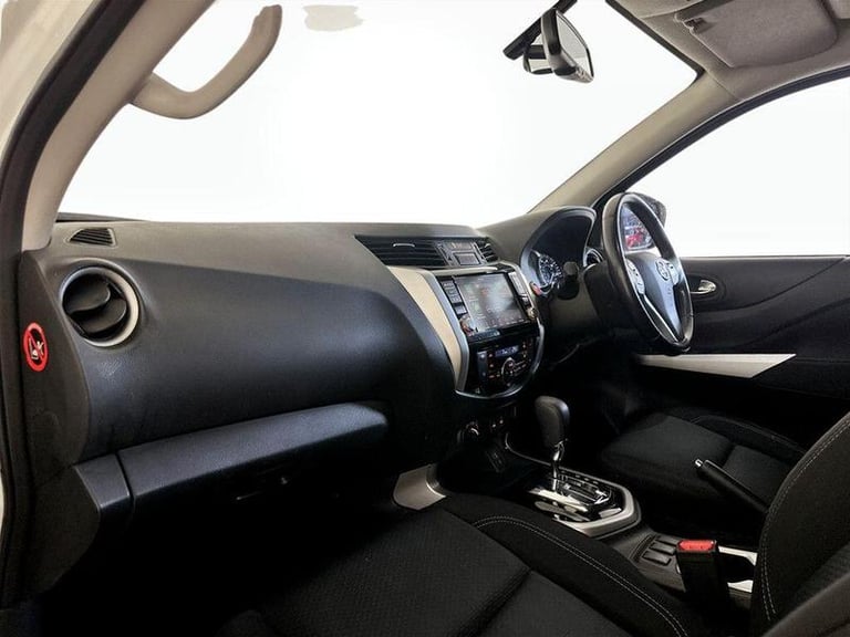 2021 Nissan Navara DoubleCab PickUp N-Connecta 2.3dCi 190 TT 4WD Auto PICK UP DIESEL Automatic