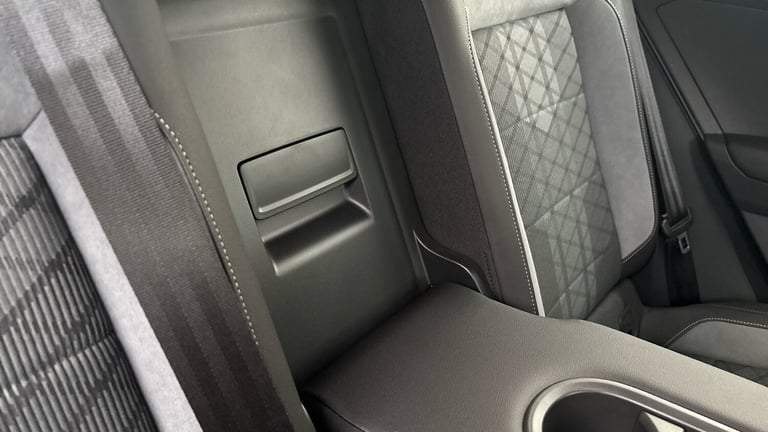 2022 Volkswagen T-Roc 1.5 TSI R-Line 5dr DSG Petrol Hatchback Hatchback Petrol Automatic