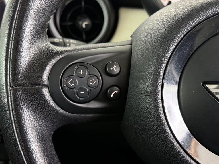 2013 MINI Hatch 1.6 Cooper Auto Euro 5 3dr Hatchback Petrol Automatic