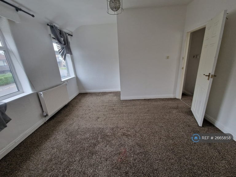 2 bedroom house in Wilton Road, Crumpsall, Manchester, M8 (2 bed) (#2665858)