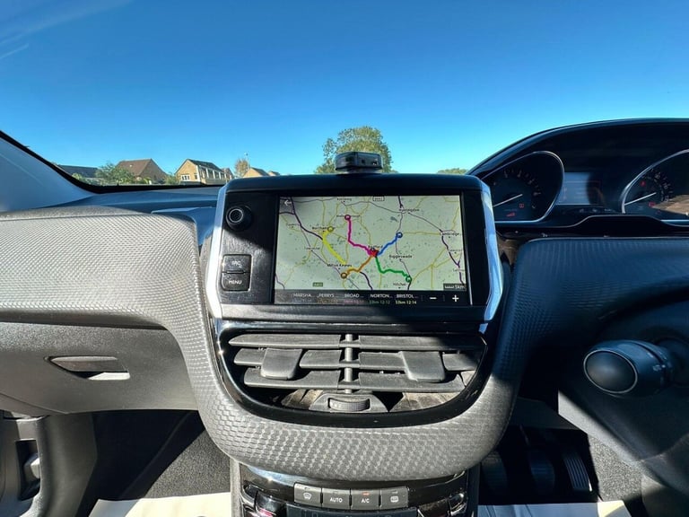 2019 Peugeot 208 1.2 PureTech Tech Edition Euro 6 (s/s) 5dr Hatchback Petrol Manual