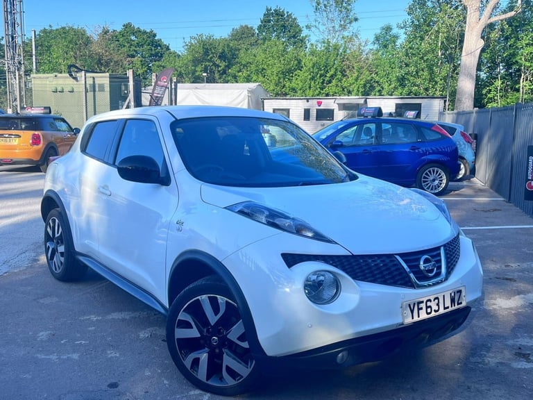 image for 2013 Nissan Juke 1.6 n-tec SUV 5dr Petrol CVT Euro 5 (117 ps) SUV Petrol Automatic