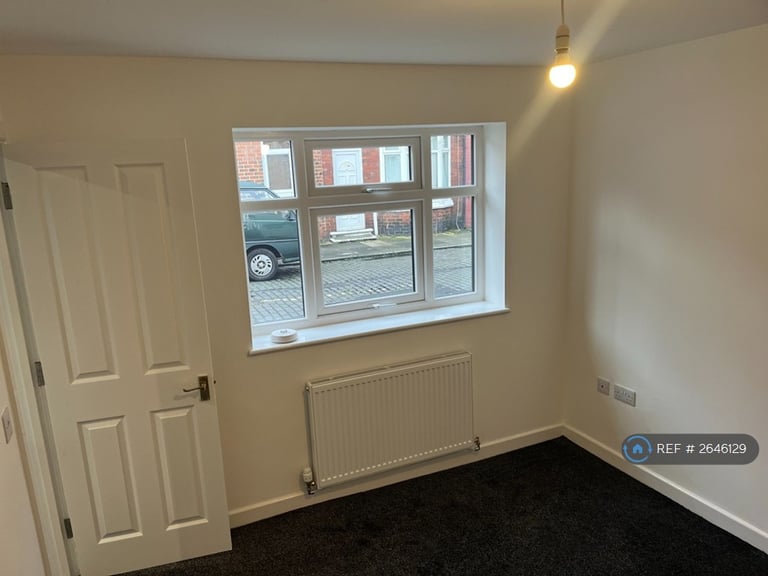 1 bedroom flat in St. Barnabas Road, Middlesbrough, TS5 (1 bed) (#2646129)
