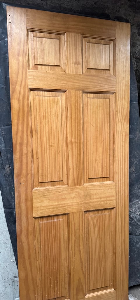 Door casing / architrave / pine door