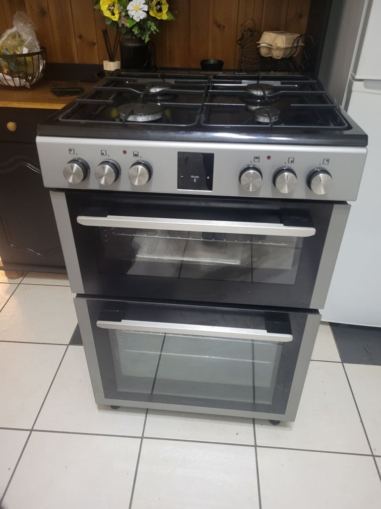 Almost New Cooker