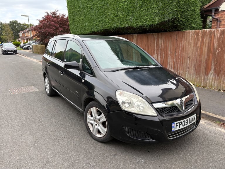 Cheap Vauxhall, ZAFIRA, MPV, 2009, Manual, 1598 (cc),5 doors for sale in Horley, Surrey