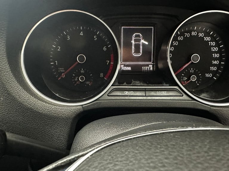 VOLKSWAGEN POLO 1.0 BlueMotion Tech SE 2014