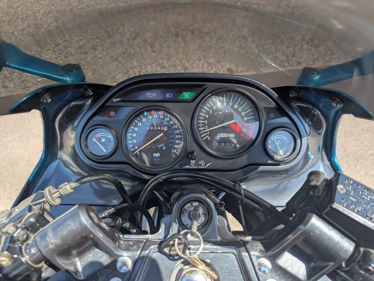 1993 KAWASAKI ZZR600