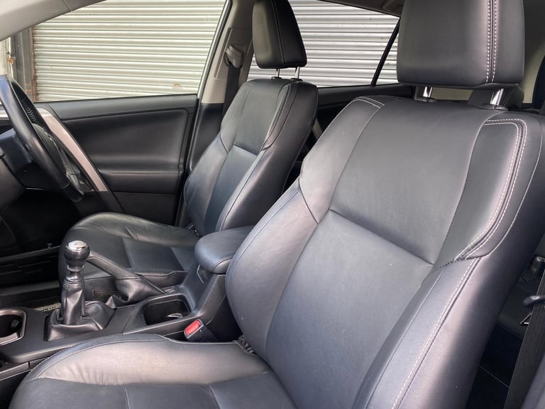 2017 66 REG TOYOTA RAV4 EXCEL 2.0TDi DAMAGED REPAIRABLE SALVAGE