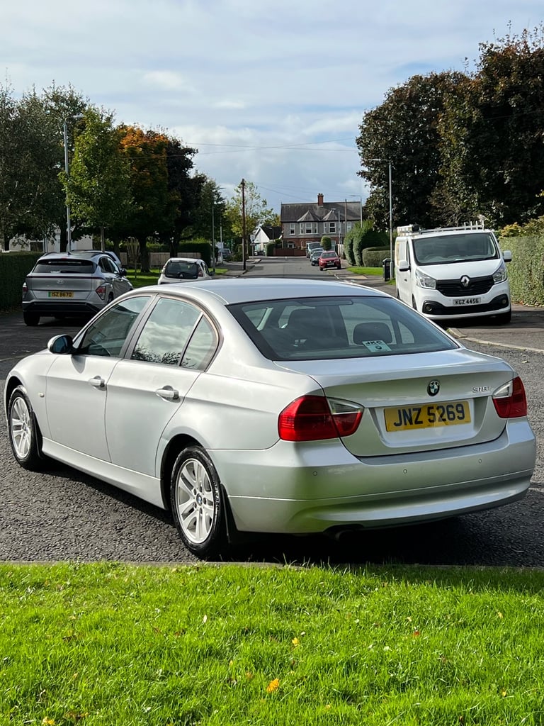 BMW, 3 SERIES, Saloon, 2007, Manual, 1995 (cc), 4 doors