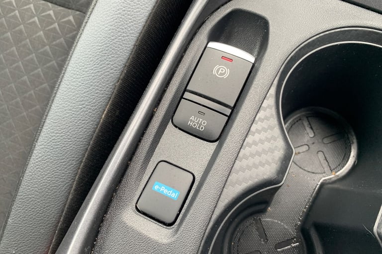 2023 Nissan Juke 1.6 Hybrid N-Connecta 5dr Auto Hatchback Hybrid Automatic