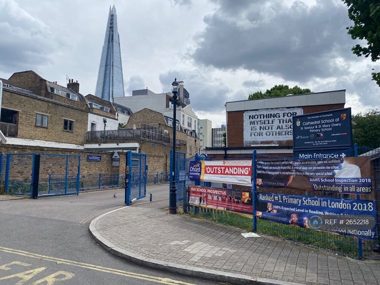 3 bedroom flat in Lant House, London, SE1 (3 bed) (#2652218)