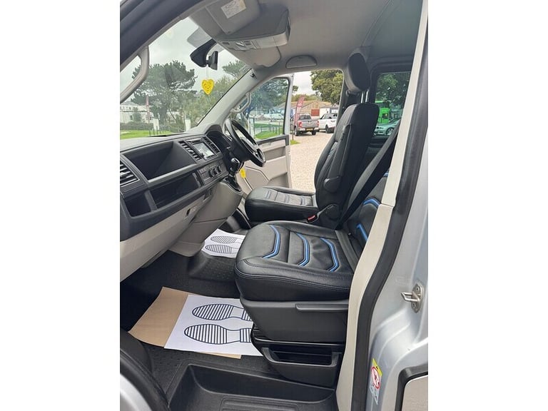 2017 Volkswagen Transporter 2.0 TDI BMT 150 Highline Kombi Van WINDOW VAN DIESEL Manual