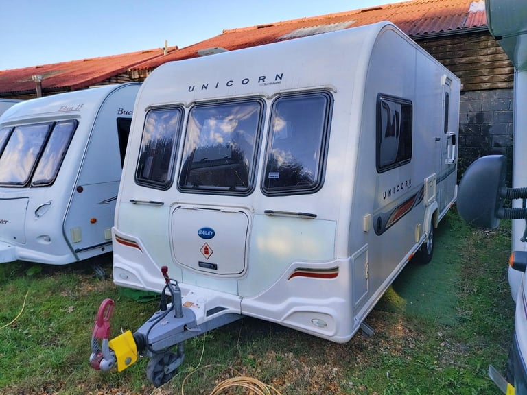 2012 Bailey Unicorn Seville 2 Berth End Washroom Caravan Motor Mover, Solar