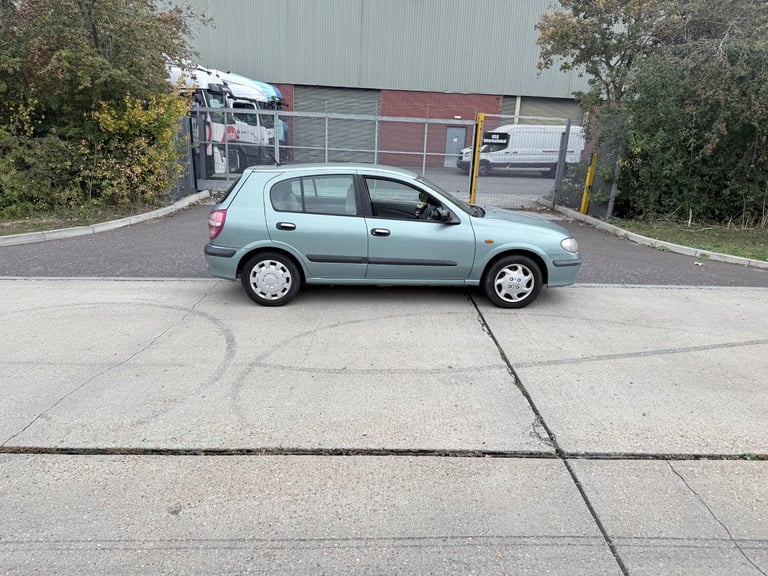 2001 Nissan Almera 1.5 SE 5dr HATCHBACK Petrol Manual - Image 2