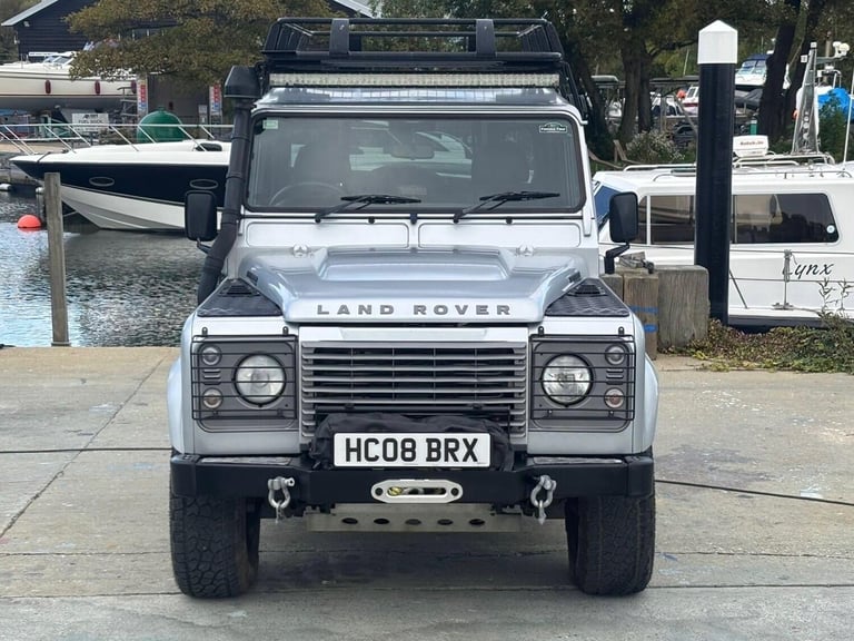 2025 Land Rover Defender 90 2.4 TDCi XS Station Wagon 4WD SWB Euro 4 3dr Diesel Manual
