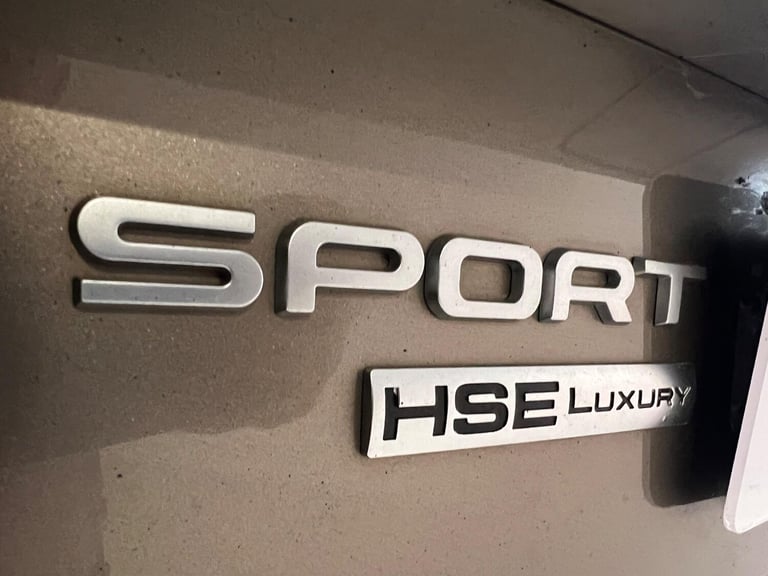 2015 Land Rover Discovery Sport 2.2 SD4 HSE Luxury Auto 4WD Euro 5 (s/s) 5dr ESTATE Diesel Automatic