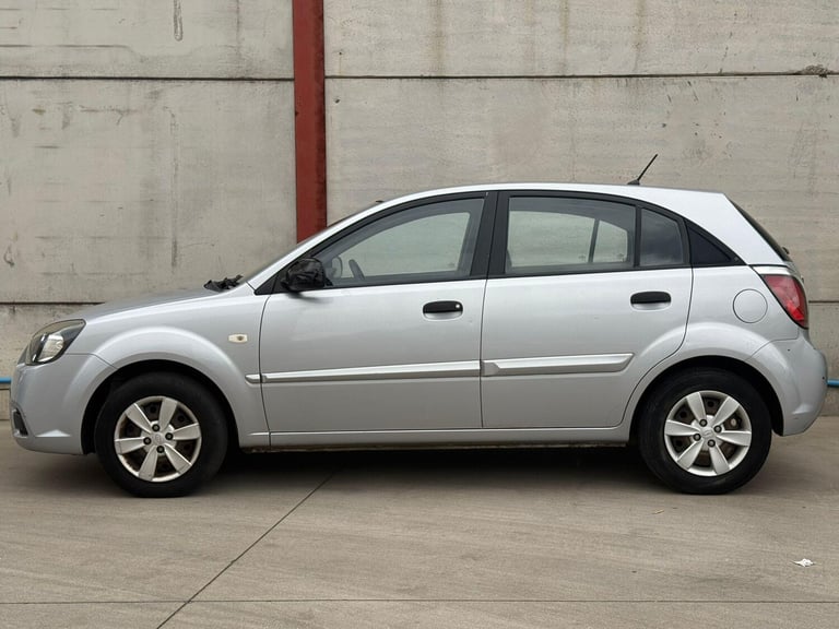 2010 Kia Rio 1.4 1 5dr HATCHBACK Petrol Manual