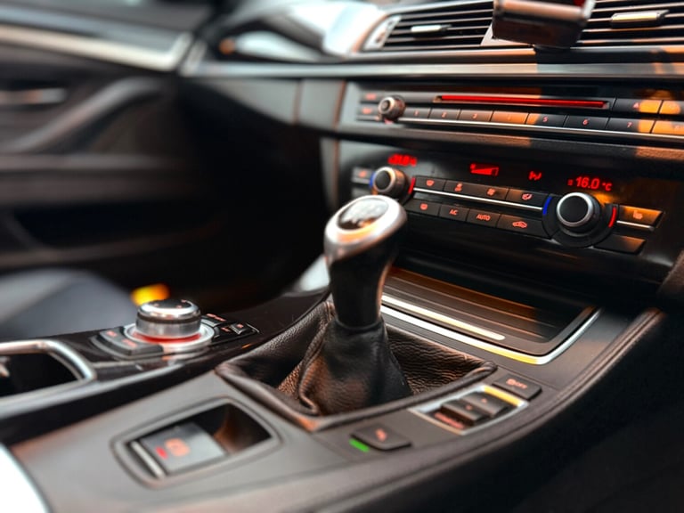 2014 BMW 5 Series 520d SE 4dr SALOON Diesel Manual