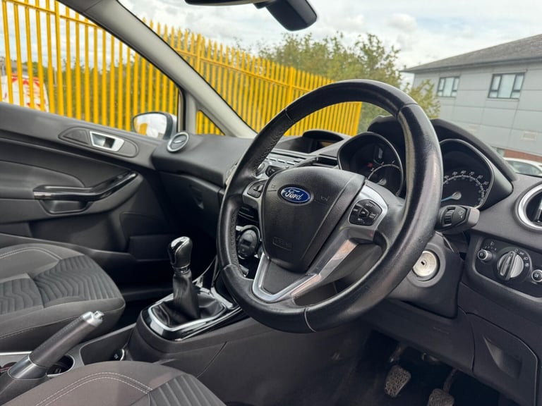 2013 Ford Fiesta 1.0T EcoBoost Titanium Euro 5 (s/s) 5dr HATCHBACK Petrol Manual